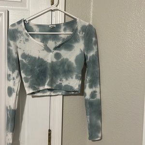 Garage tie dye crop top